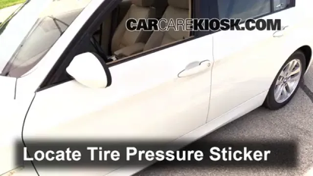 2006 BMW 325i 3.0L 6 Cyl. Pneus et roues Vérifier la pression des pneus
